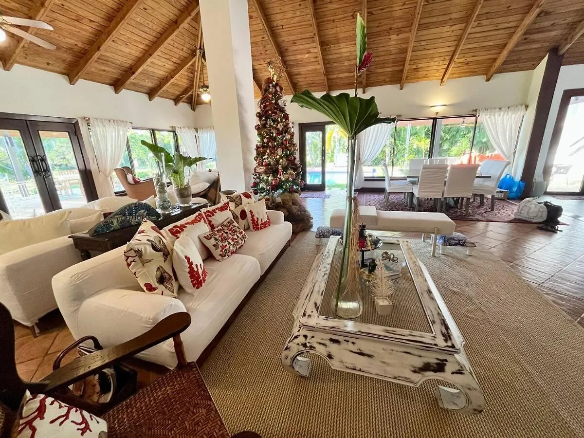 Villa Mariposa Los Cajuiles